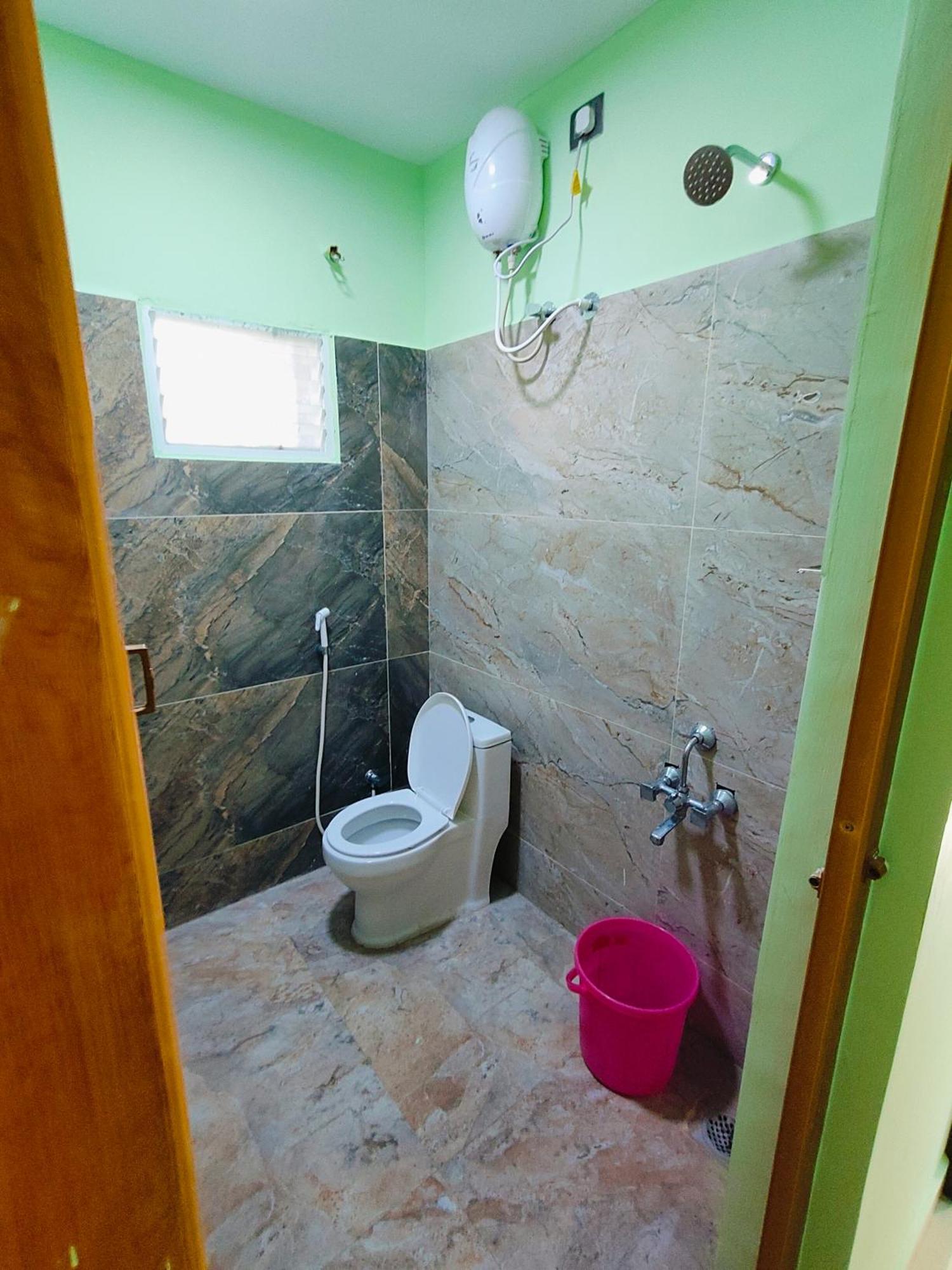 Nivas Hill View Homestay Tiruvannamalai Exterior photo